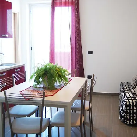 Apartman Crisvan Home- Trilocale Terrazza Vista Mare *